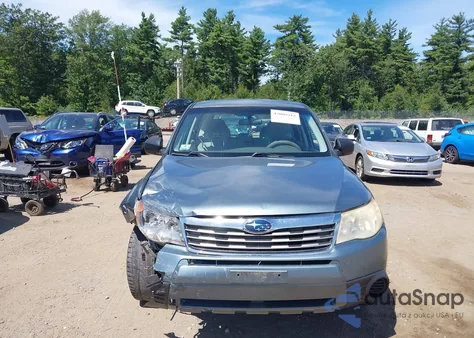 2010 Subaru Forester 2.5X из США, поврежденный, VIN JF2SH6AC1AH704418